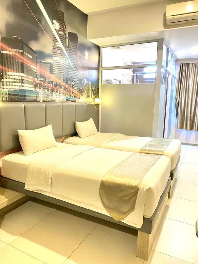 Os Hotel Tanjung Uncang Sagulung Экстерьер фото